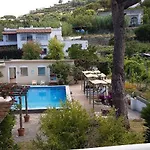 Olivia Ischia - Monolocali E Bilocali Nel Con Piscine E Vista Mare 3*