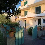 Olivia Ischia - Monolocali E Bilocali Nel Con Piscine E Vista Mare