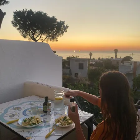 Olivia Ischia - Monolocali E Bilocali Nel Con Piscine E Vista Mare 3*