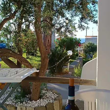 Olivia Ischia - Monolocali E Bilocali Nel Con Piscine E Vista Mare