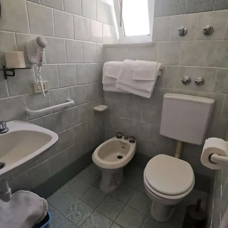 Aparthotel Olivia Ischia - Monolocali E Bilocali Nel Con Piscine E Vista Mare 3*