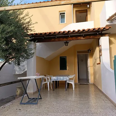 Olivia Ischia - Monolocali E Bilocali Nel Con Piscine E Vista Mare Апарт-отель 4*