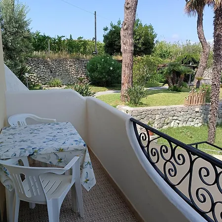 Apart-hotel Olivia Ischia - Monolocali E Bilocali Nel Con Piscine E Vista Mare 4*