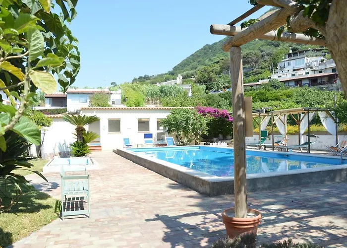 Olivia Ischia - Monolocali E Bilocali Nel Con Piscine E Vista Mare 4*