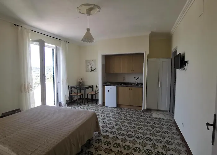 Olivia Ischia - Monolocali E Bilocali Nel Con Piscine E Vista Mare Апарт-отель Форио