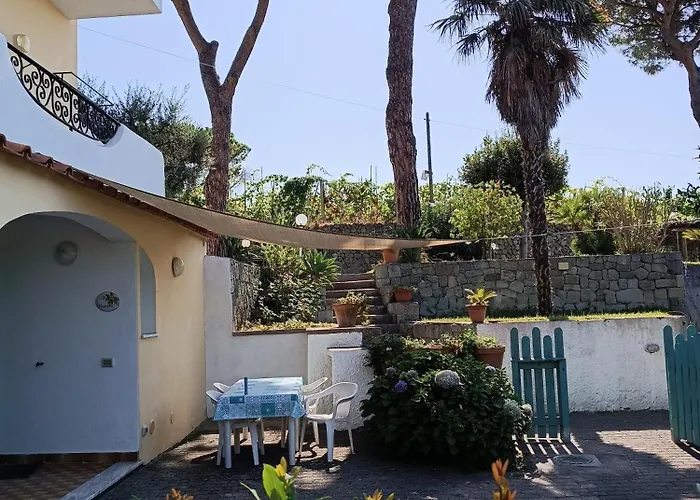 Olivia Ischia - Monolocali E Bilocali Nel Con Piscine E Vista Mare 4* Форио