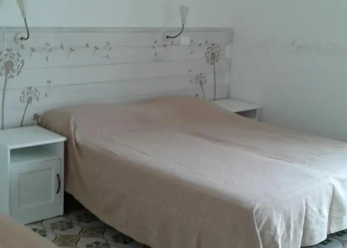 Апарт-отель Olivia Ischia - Monolocali E Bilocali Nel Con Piscine E Vista Mare Форио