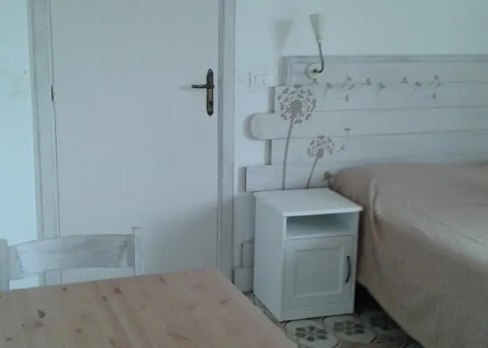 Olivia Ischia - Monolocali E Bilocali Nel Con Piscine E Vista Mare