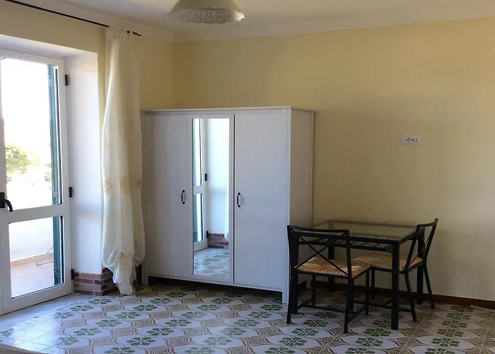 Olivia Ischia - Monolocali E Bilocali Nel Con Piscine E Vista Mare Апарт-отель 4*